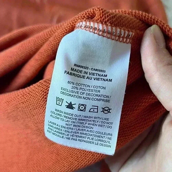 Nike Women’s Sienna/Healing Orange Crewneck  SIZE XS (Fits up to a Large!) - Picture 8 of 9